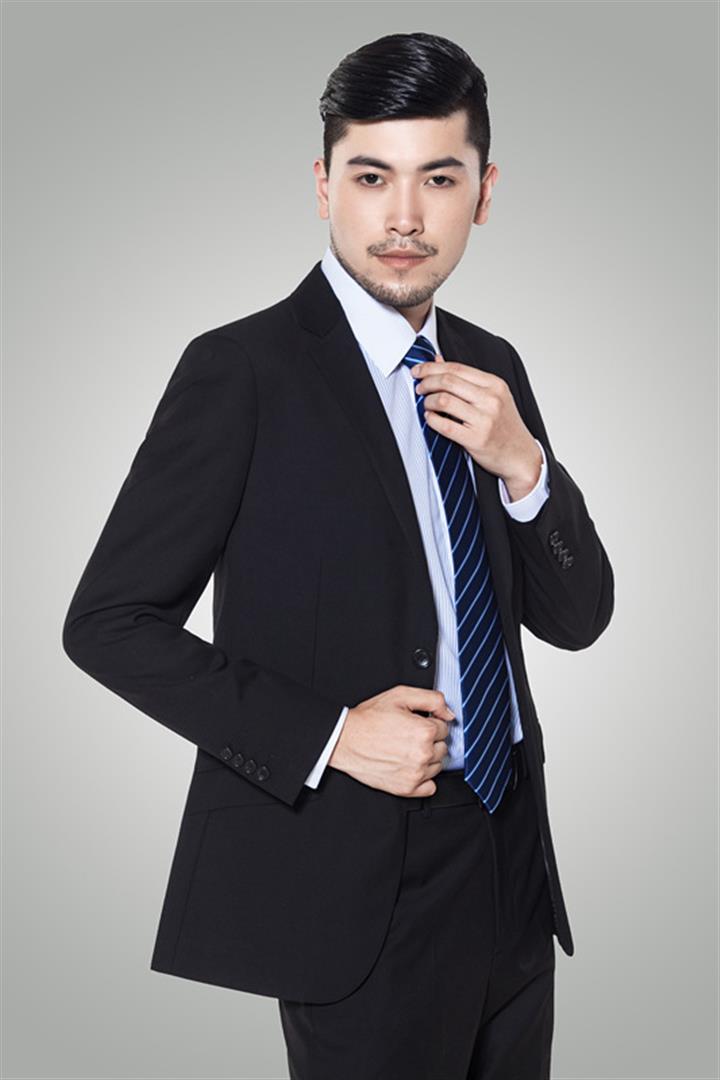 周洪 动态图形设计负责人